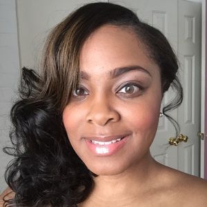 Meet your Posher, Sheri-ann